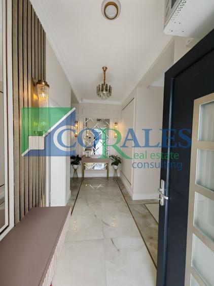 Duplex cu 4 camere cu Canalizare în Săcălaz