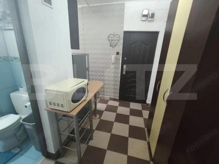 Apartament cu 2 camere semidecomandat în Nufărul