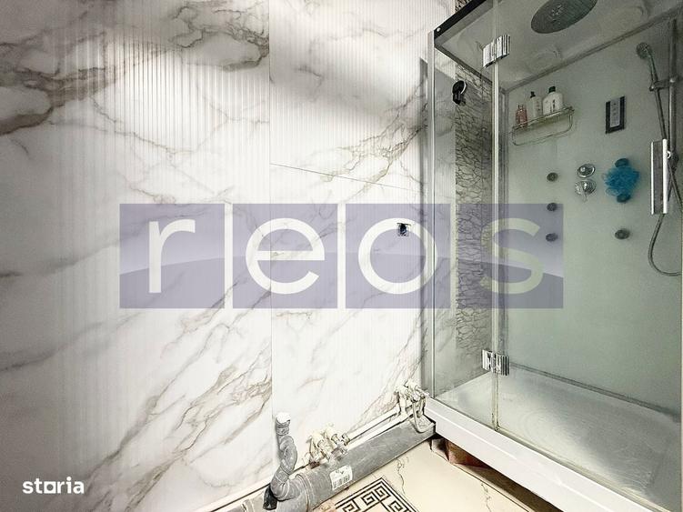 Apartament cu 4 camere semidecomandat în Universitate