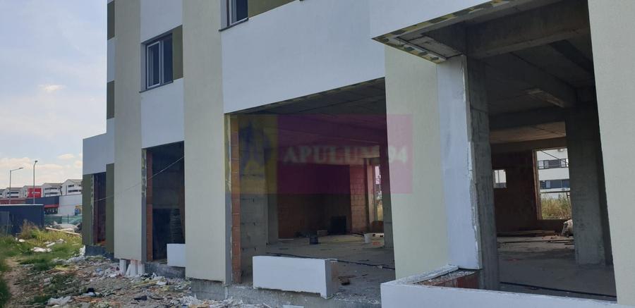 Spațiu comercial, de 330 mp, în Chiajna