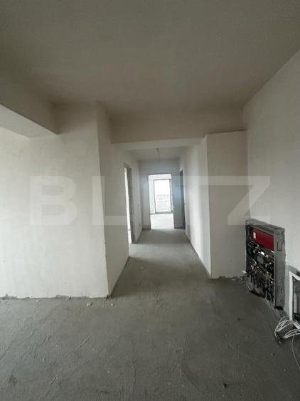 Penthouse cu 4 camere semidecomandat în Mănăștur