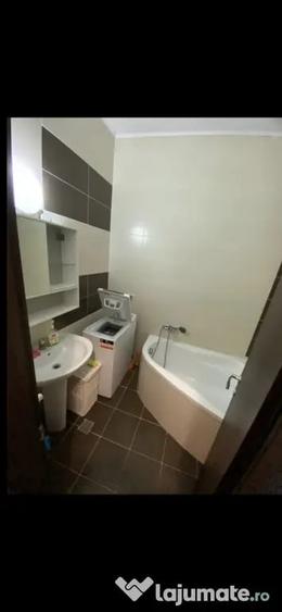 Garsonieră în Apărătorii Patriei