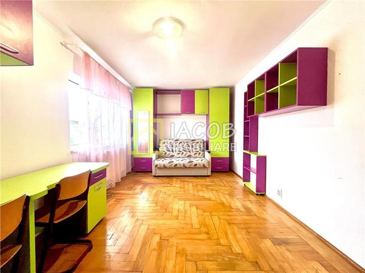 2 camere decomandate zona Stefan cel Mare Bacau - 3