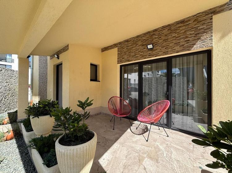 Duplex cu 4 camere cu Canalizare în Șelimbăr