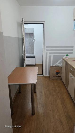Garsonieră decomandată în Cotu Vameș