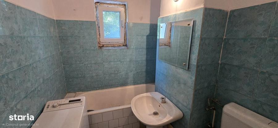 Apartament cu 3 camere decomandat în Colentina