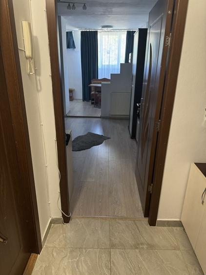 Garsonieră decomandată în Central