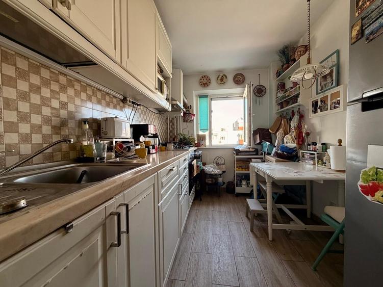 Apartament cu 2 camere decomandat în Turda