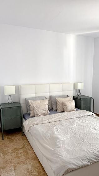 Apartament cu 2 camere semidecomandat, mobilat în Pipera