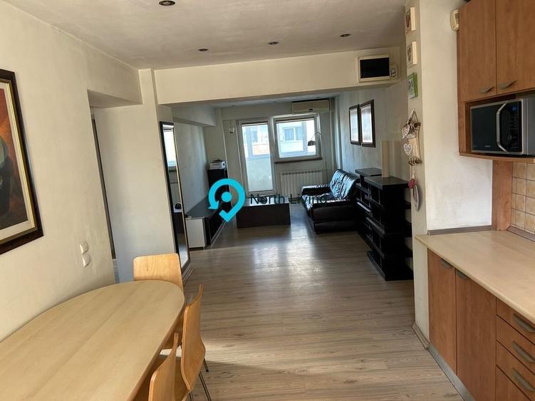 Apartament cu 3 camere decomandat, mobilat în Obor