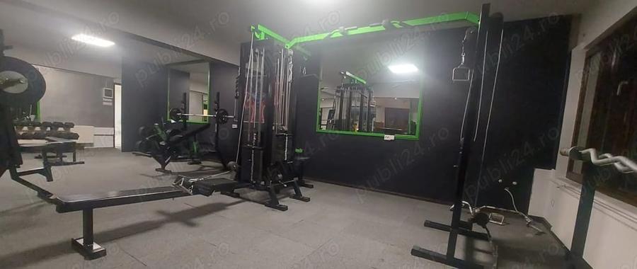 Spațiu comercial, de 220 mp, în Central