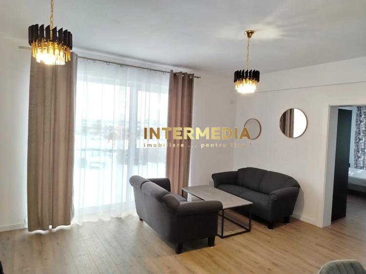 Apartament cu 3 camere decomandat, mobilat în Cetate