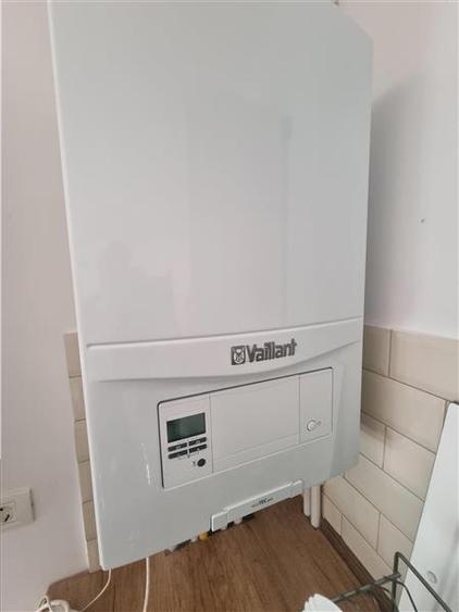 Casă individuală cu 5 camere cu Canalizare în Nanov