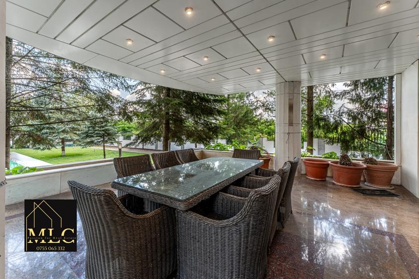Casă individuală cu 10 camere cu Piscina în Buftea