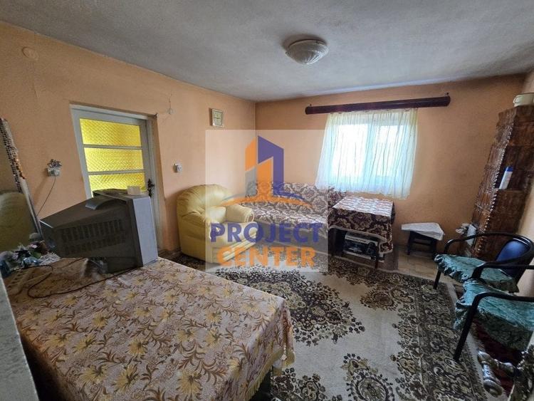 Casă cu 3 camere cu Teren 2101 Mp în Albota