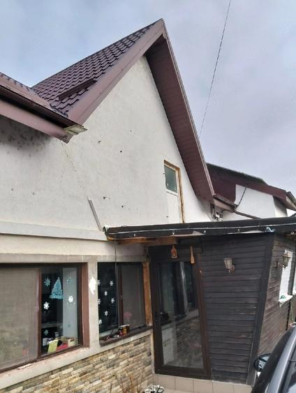 Casă cu 3 camere cu Teren 533 Mp în Căpățânești