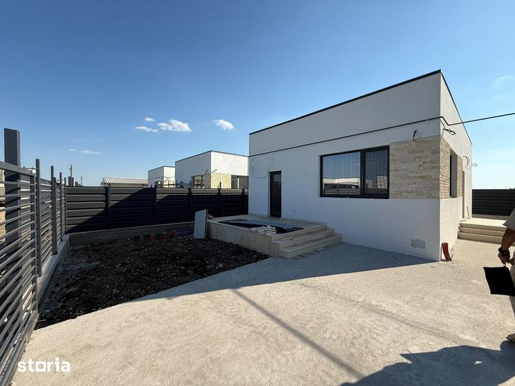 Casă cu 3 camere cu Teren 250 Mp în Clinceni