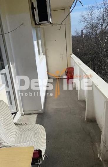 Apartament cu 2 camere decomandat în Sud