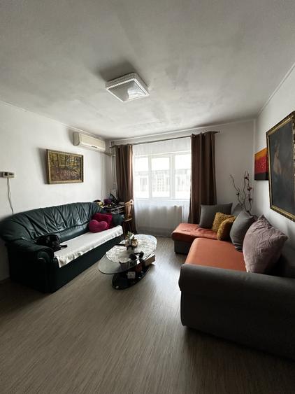 Apartament cu 2 camere nedecomandat, mobilat în Ultracentral