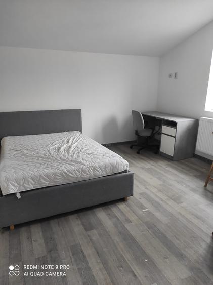 Casă cu 5 camere cu Teren 350 Mp în Tărlungeni
