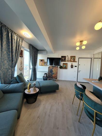 Apartament cu 2 camere semidecomandat în Central