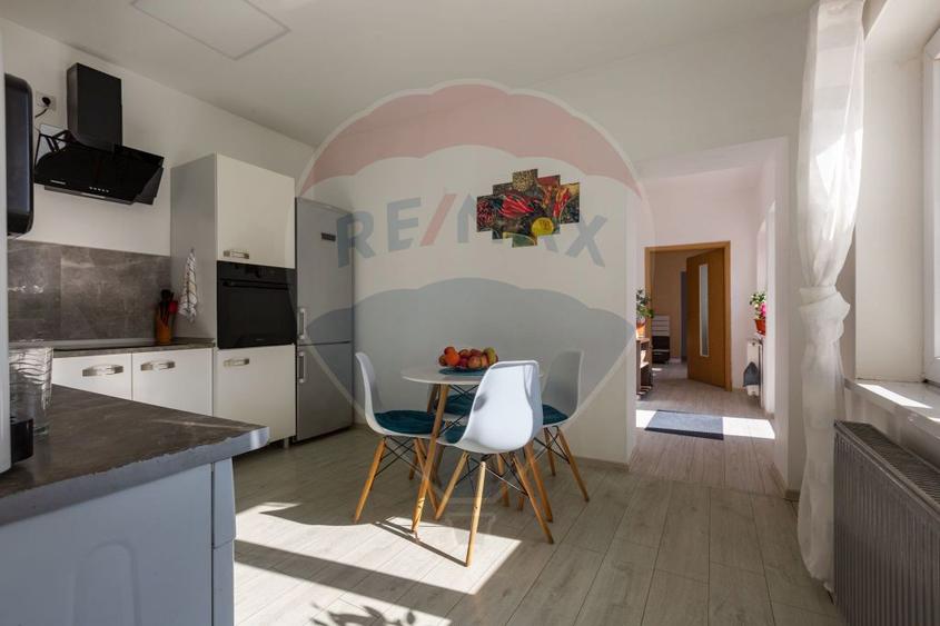 Casa SPATIOASA de vanzare in zona semicentrala - 7