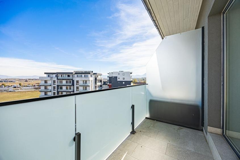 Apartament cu 6 camere, mobilat în 13 Decembrie