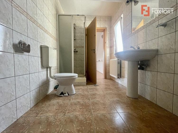Birou, de 10 mp, în Mehala