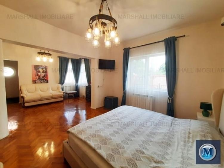 Casă cu 3 camere cu Canalizare în Traian
