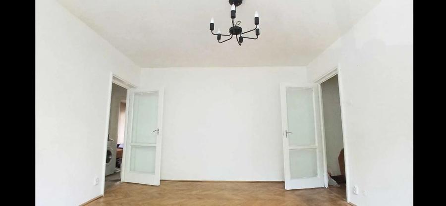 Apartament cu 3 camere în Ștefan cel Mare