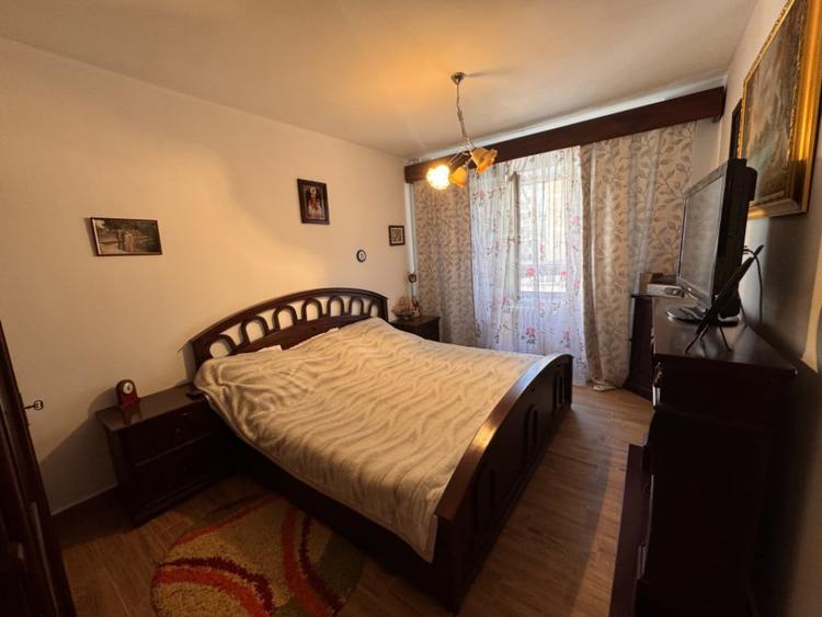 Apartament, 3 camere decomandat, 74 mp, zona Ramada - 5
