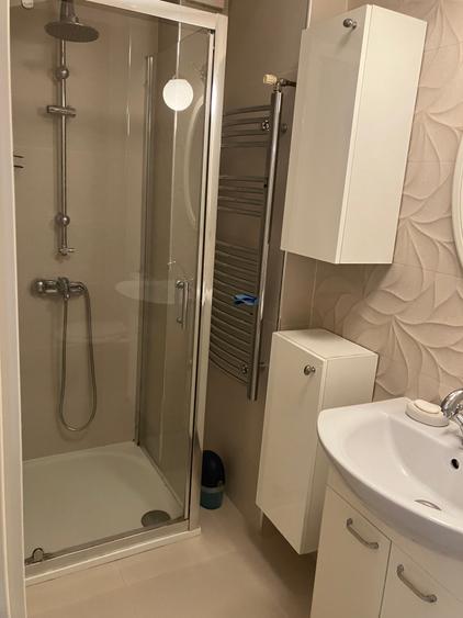 Apartament cu 2 camere decomandat în Aviatorilor