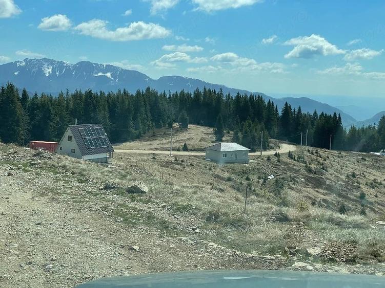 Casă cu Teren 1000 Mp în Central