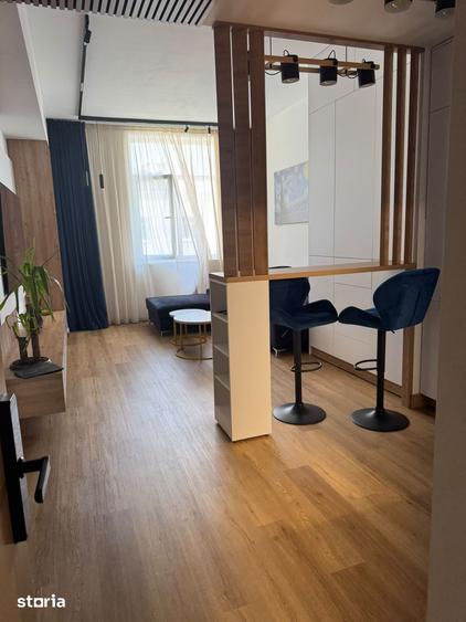 Apartament cu 2 camere decomandat în Vitan