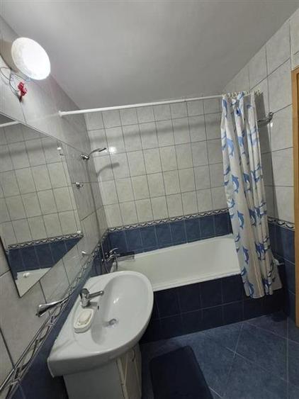 Apartament cu 2 camere decomandat, mobilat în Gorjului