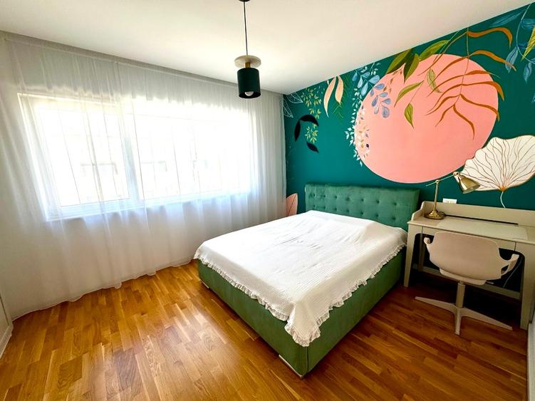 Casă cu 5 camere cu Canalizare în Central