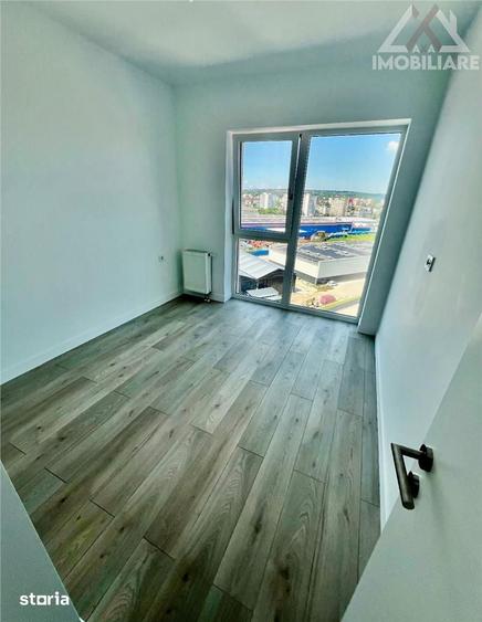 Apartament cu 2 camere în Baza 3
