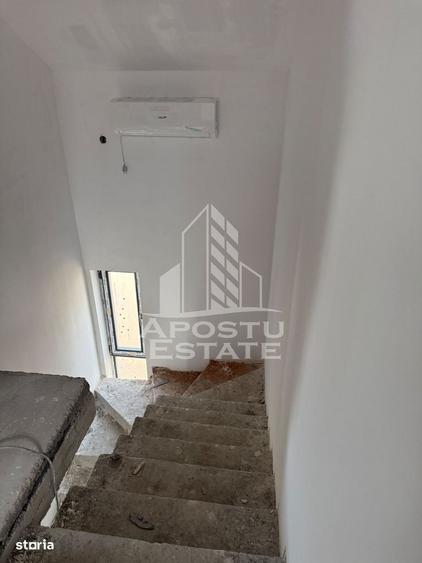 Apartament cu 4 camere în Central