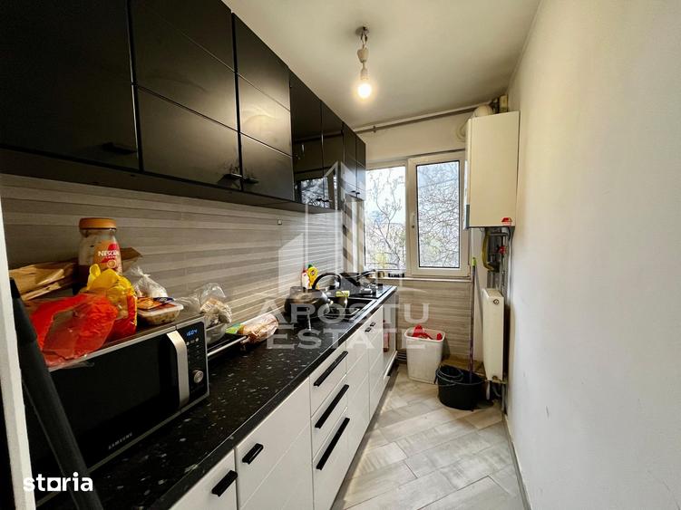 Apartament cu 2 camere semidecomandat, mobilat în Tipografilor