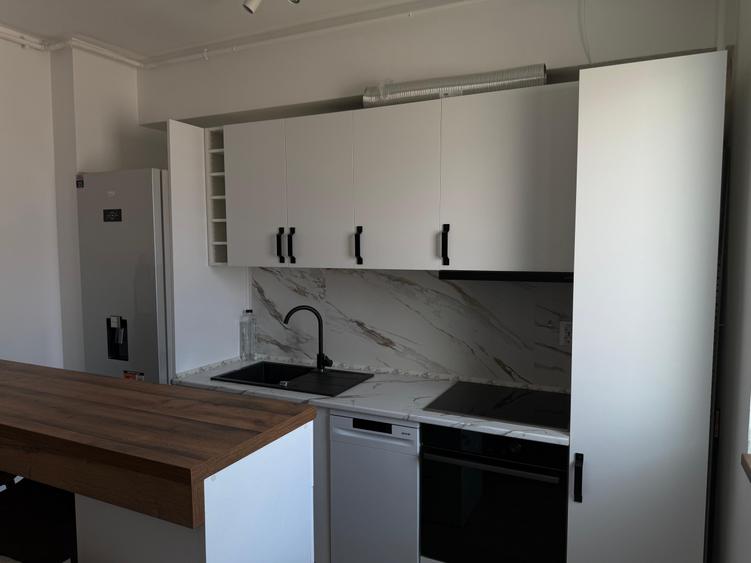 Apartament cu 2 camere în Exterior Est