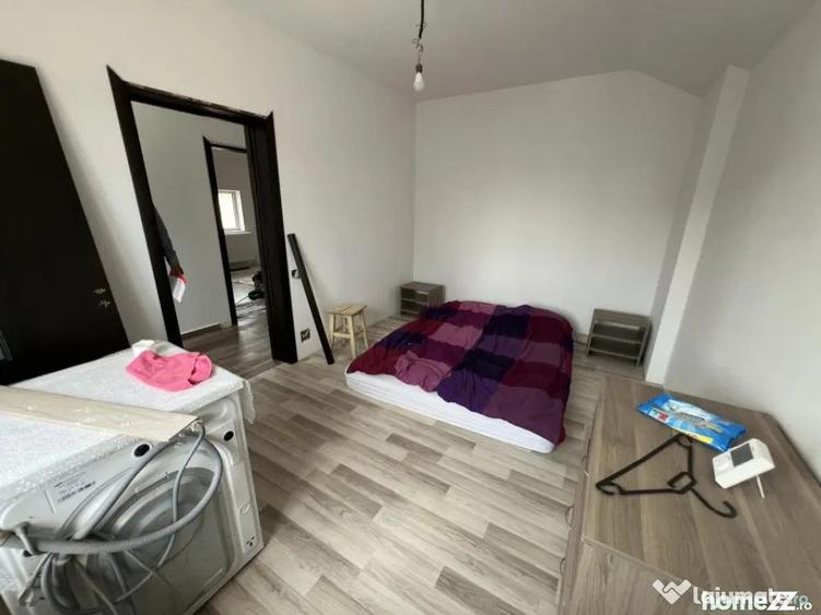 Casă cu 3 camere cu Teren 187 Mp în Brănești
