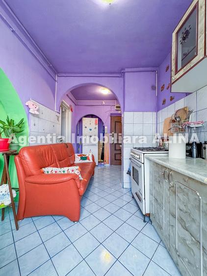 Apartament cu 2 camere decomandat în Gojdu
