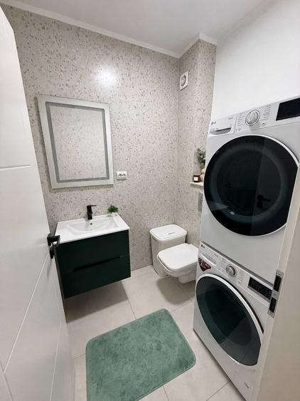 Apartament cu 3 camere decomandat în Baciu