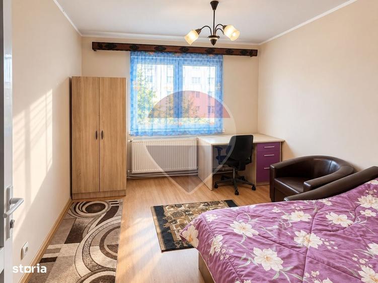 Apartament cu 3 camere semidecomandat în Milcov