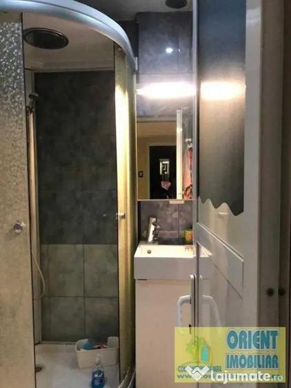 Apartament cu 3 camere decomandat, mobilat în Brătianu