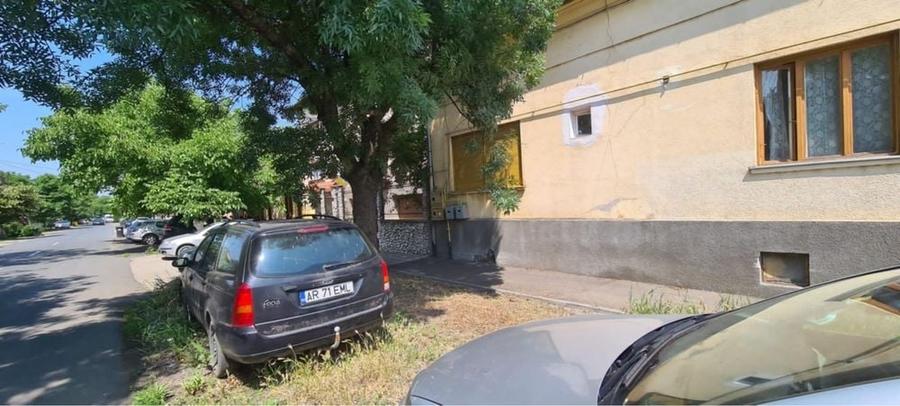 Garsonieră semidecomandată în Central