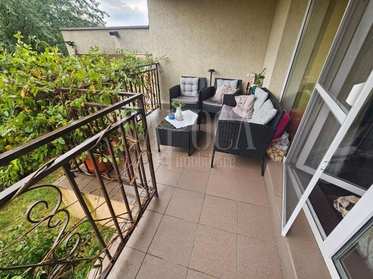 Apartament cu 3 camere decomandat în Florești