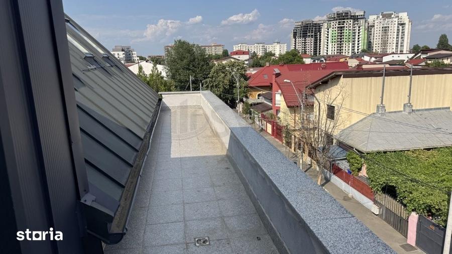 Apartament cu 3 camere decomandat în Colentina