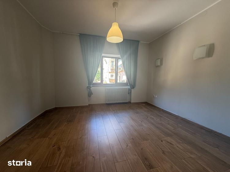 Apartament cu 2 camere în Eminescu