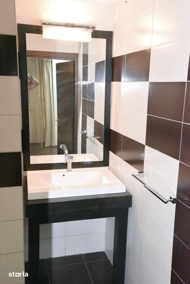 Apartament cu 3 camere decomandat în Dristor